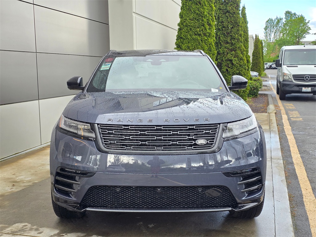 2026 Land Rover Range Rover Velar SE photo 2