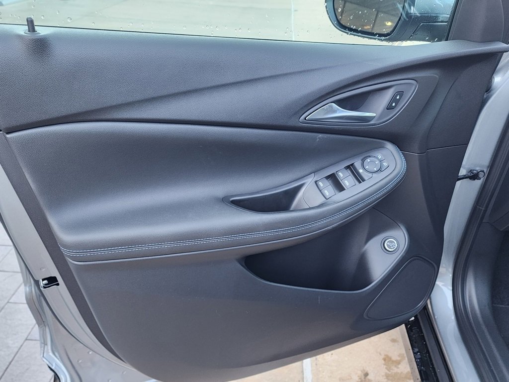 2026 Buick Encore GX Sport Touring photo 12