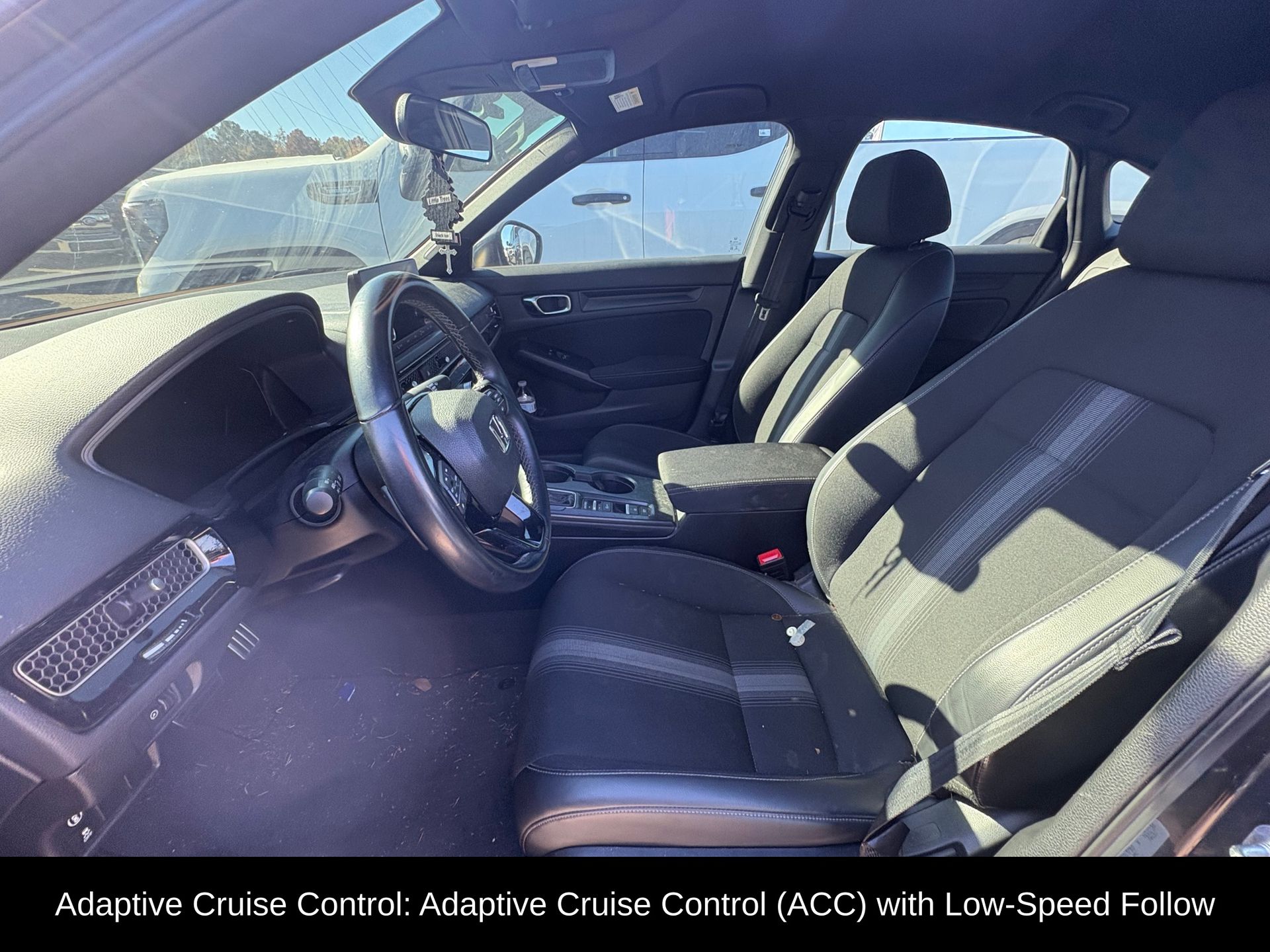 2022 Honda Civic Sport photo 2