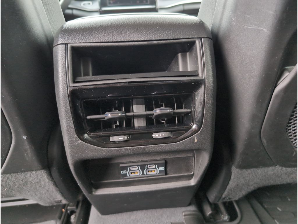 2023 Jeep Grand Cherokee Laredo photo 29