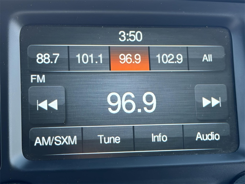2019 Ram 1500 Classic Warlock photo 14