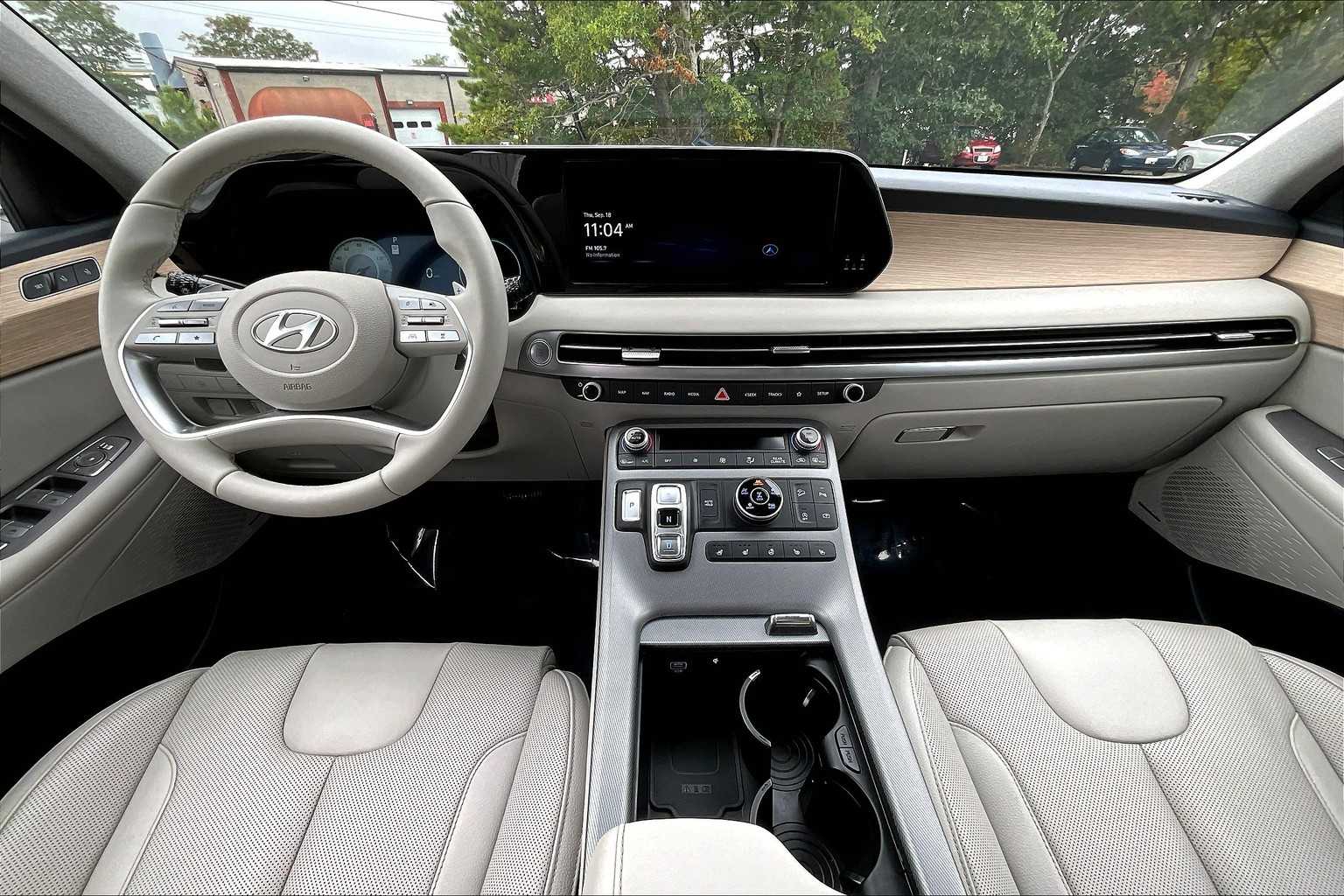 2024 Hyundai Palisade Limited photo 14
