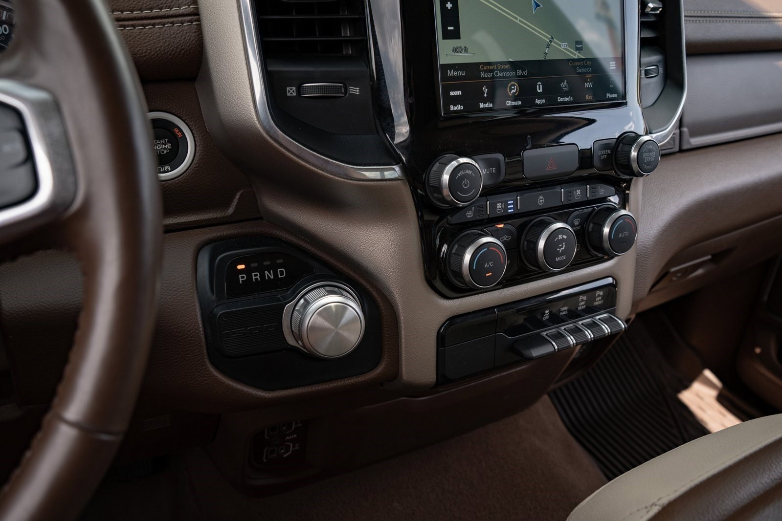 2019 Ram 1500 Laramie photo 22