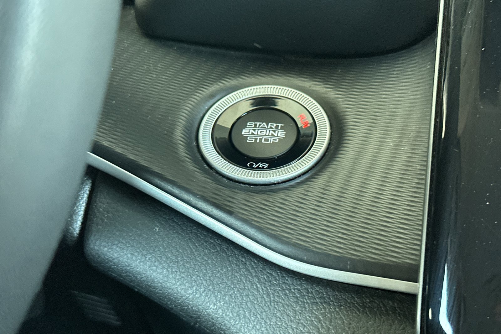 2023 Jeep Grand Cherokee Laredo photo 23
