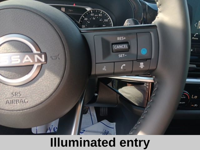 2025 Nissan Pathfinder SL photo 6