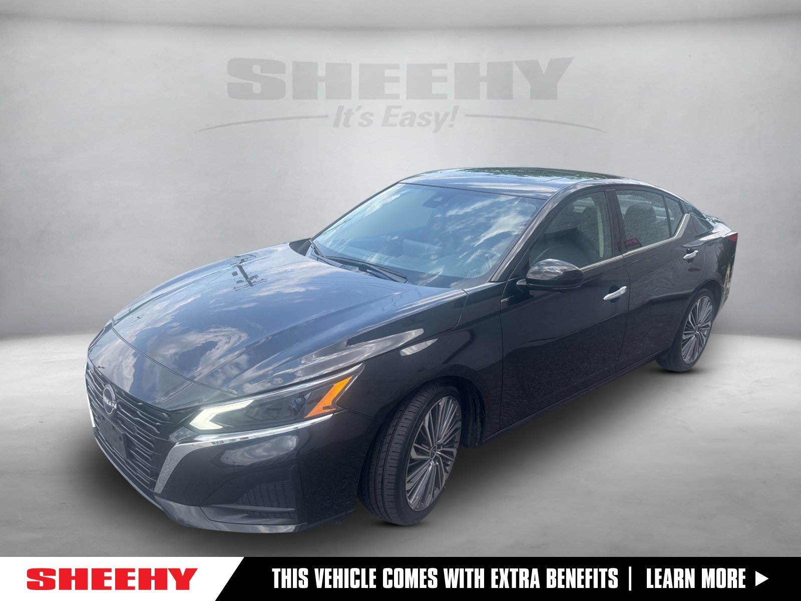 2023 Nissan Altima 2.5 SL photo 2