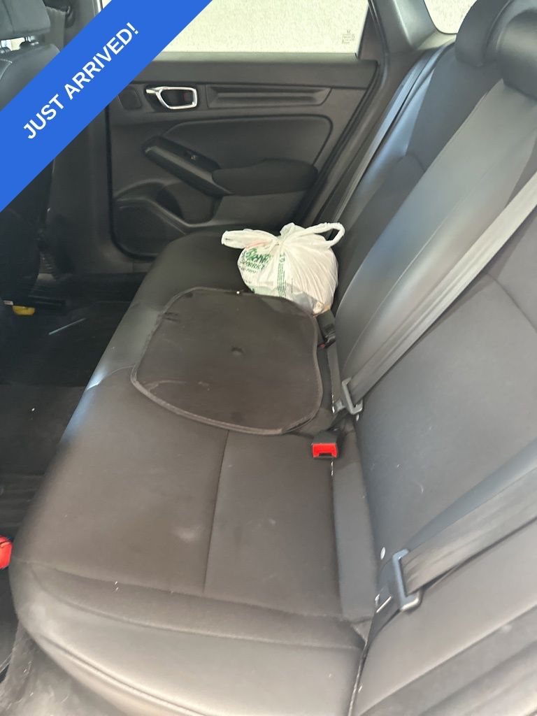 2023 Honda Civic Sport photo 4