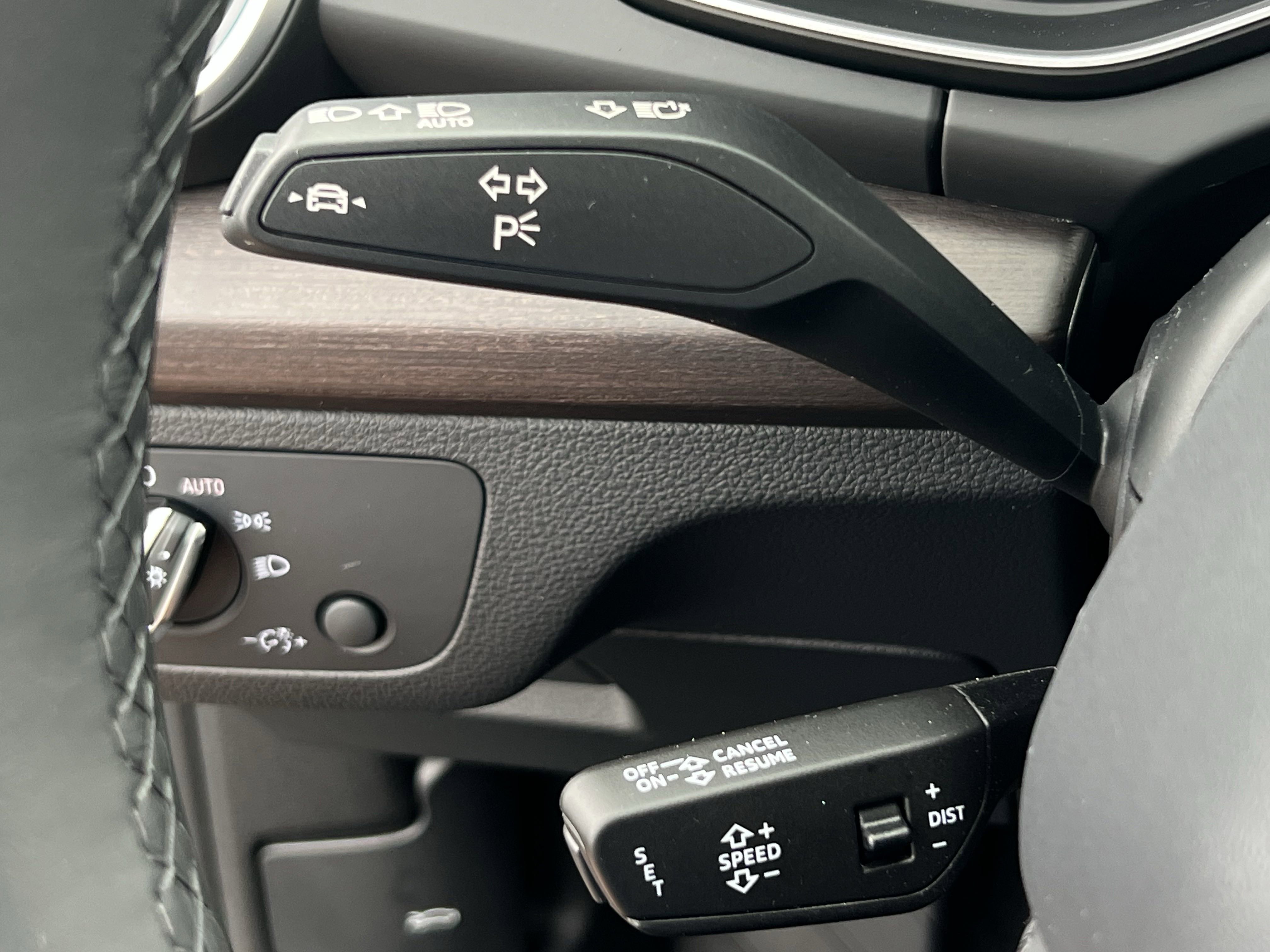 2024 Audi Q5 S line Premium Plus photo 18