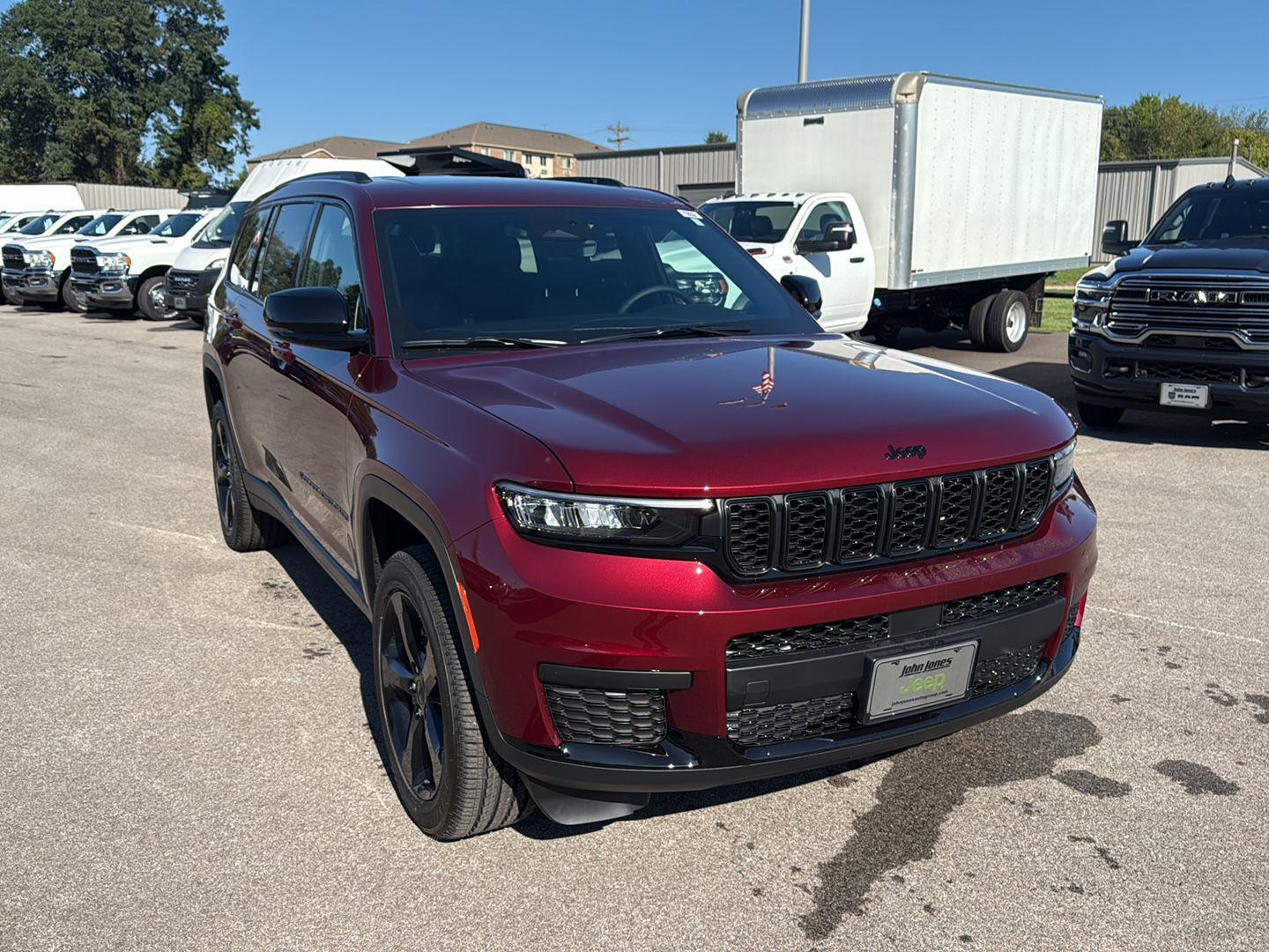 2025 Jeep Grand Cherokee Altitude High photo 2