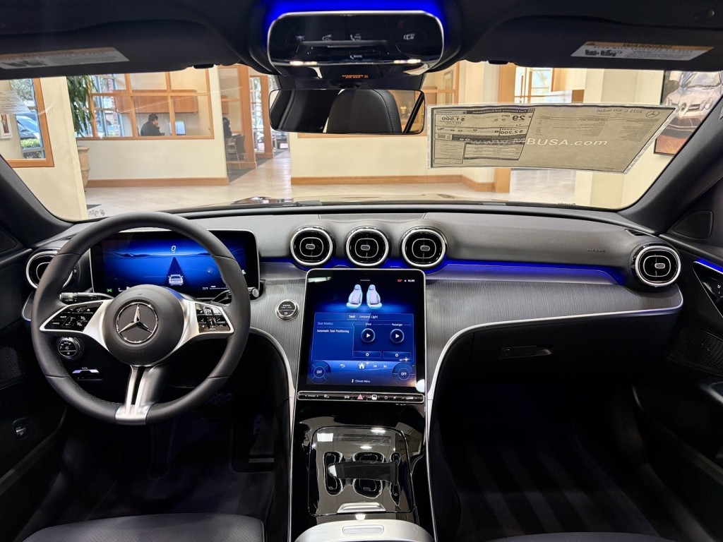 2025 Mercedes Benz C 300 photo 10