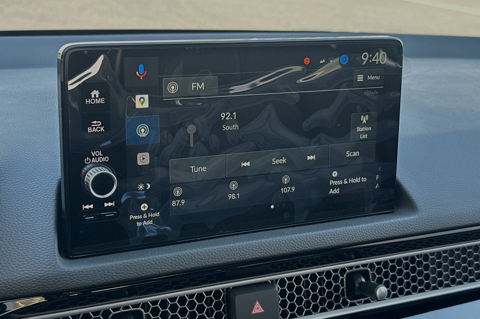 2025 Honda Civic Hybrid Sport Touring photo 18
