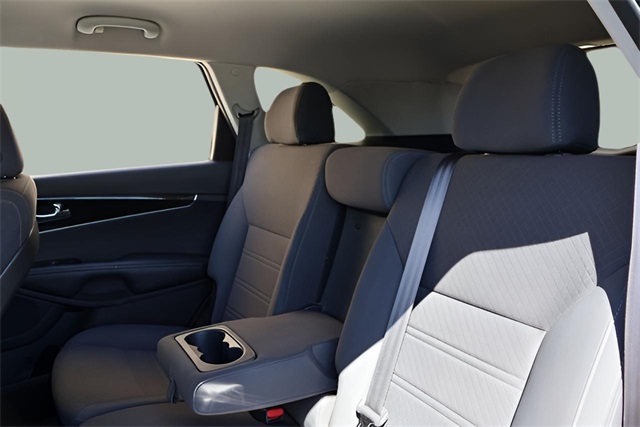 2018 Kia Sorento LX photo 4