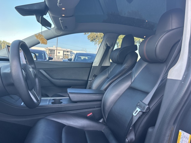 Used 2022 Tesla Model Y Performance with VIN 7SAYGDEF4NF396786 for sale in Tampa, FL