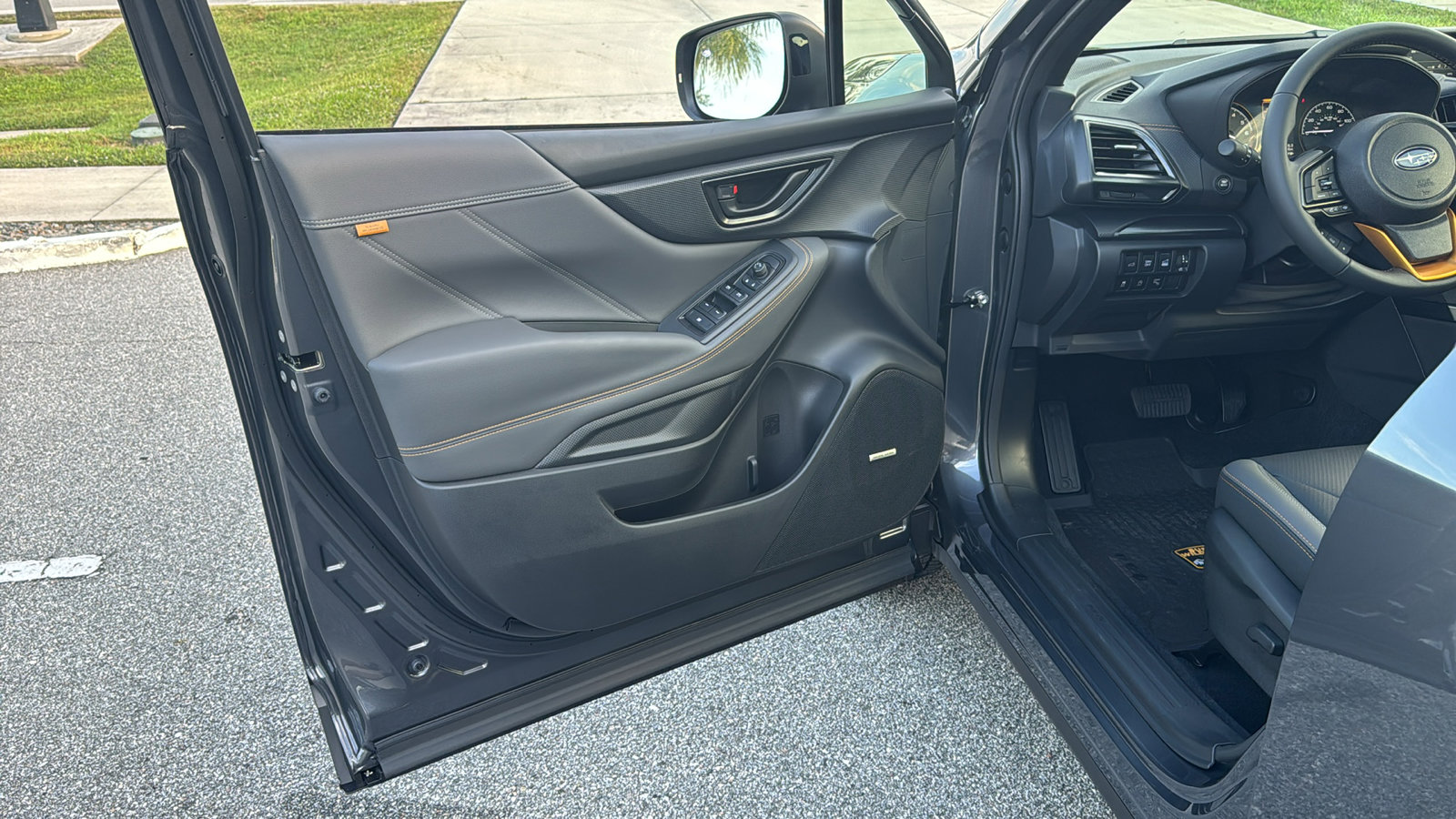 2025 Subaru Forester Wilderness photo 9