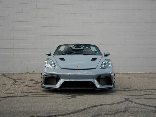 2025 Porsche Boxster Spyder photo 10