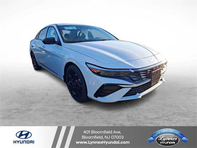 2026 Hyundai Elantra SEL's photo