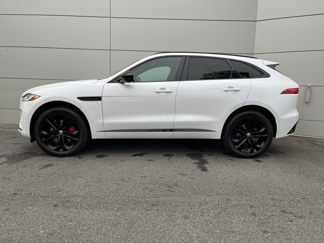 2024 Jaguar F-PACE P400 R-Dynamic S photo 12