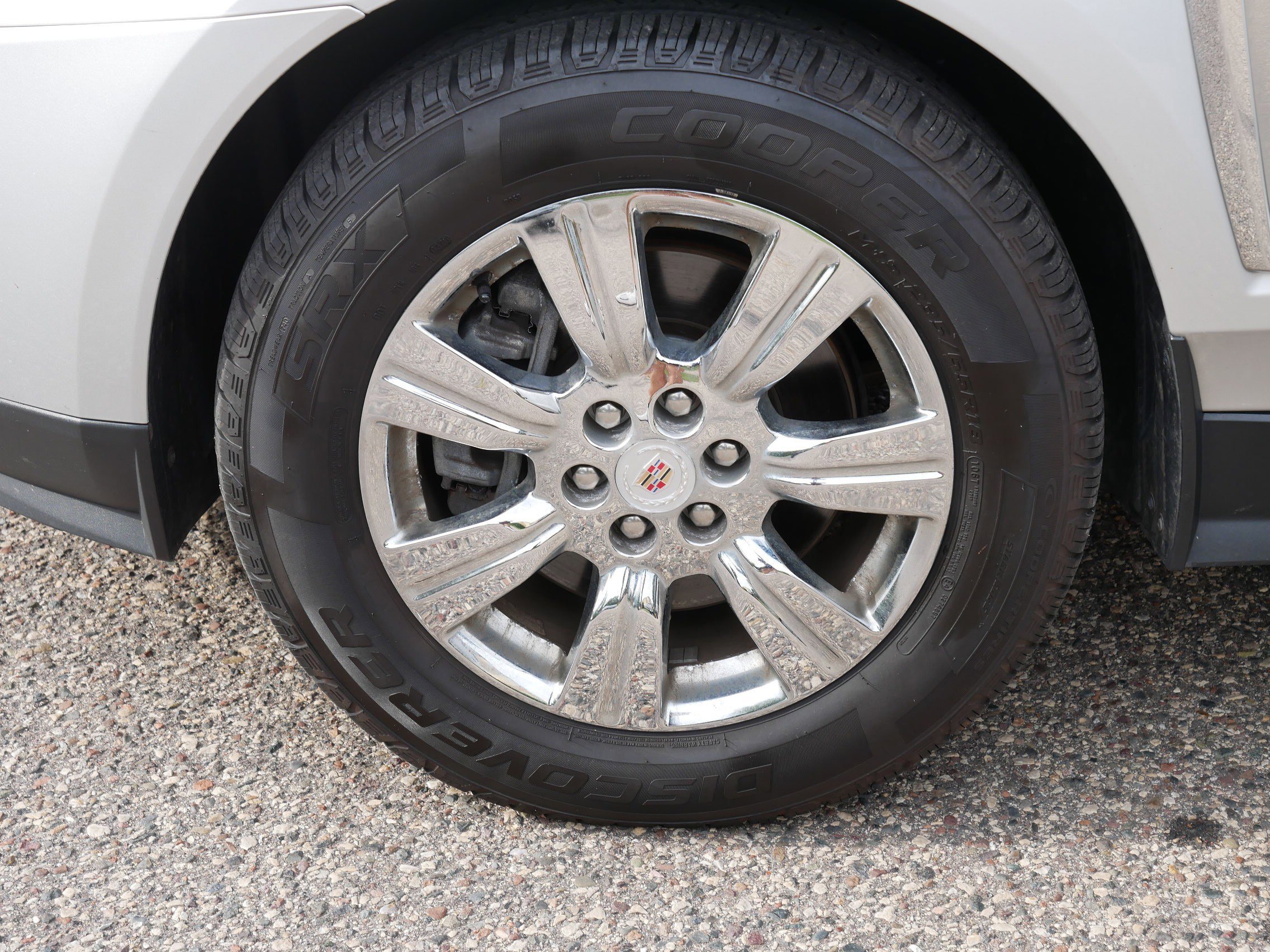 2016 Cadillac SRX Luxury photo 15