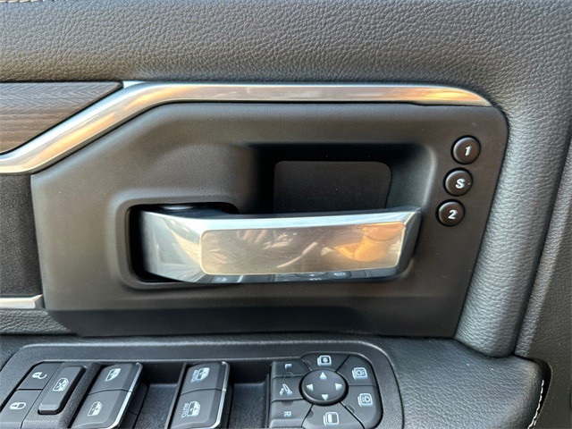 2025 Ram 2500 Laramie photo 30