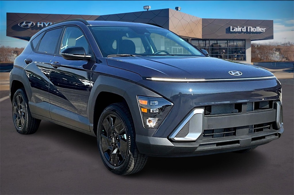 2026 Hyundai Kona SEL photo 2