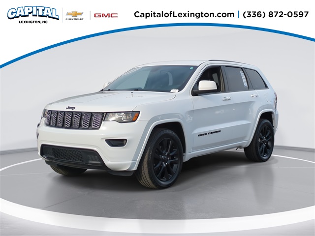 2018 Jeep Grand Cherokee Altitude's photo