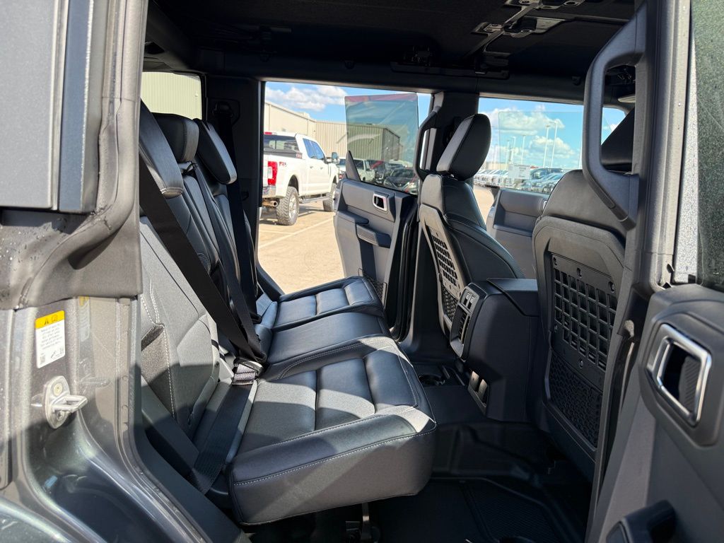 2025 Ford Bronco Big Bend photo 16