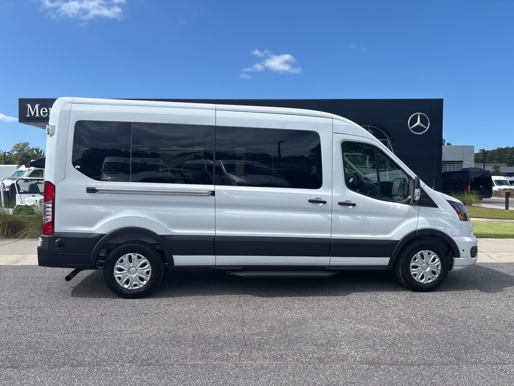 2025 Ford Transit Passenger XLT photo 2