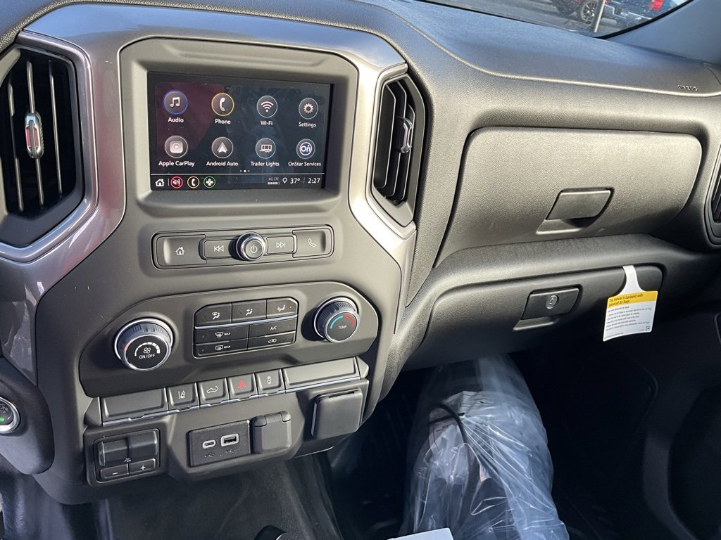 2025 Chevrolet Silverado 2500HD photo 6