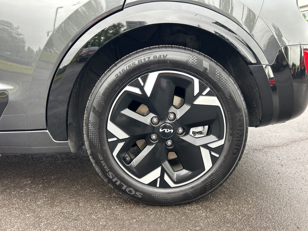 Used 2023 Kia Niro Wind with VIN KNDCR3L12P5040960 for sale in Salem, OR