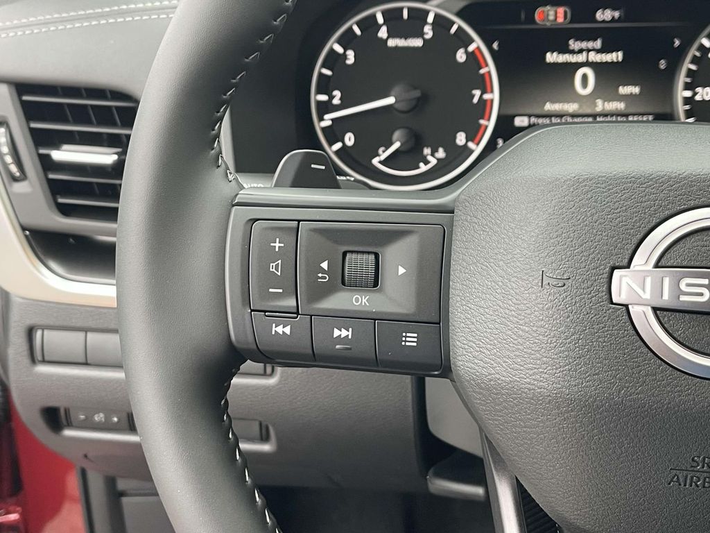 2026 Nissan Rogue SV photo 15