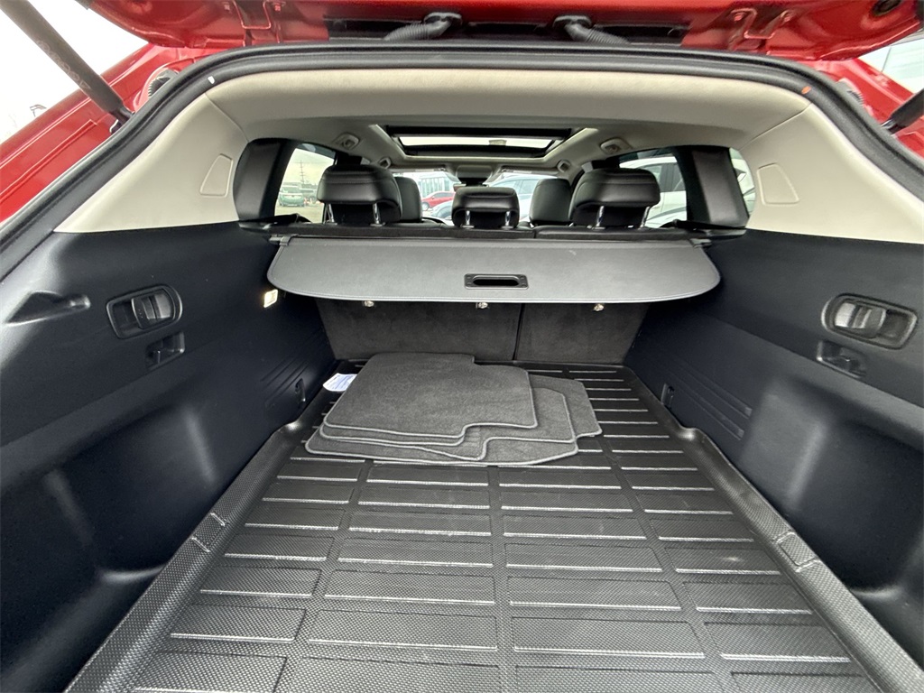 2023 MAZDA CX-50 - Image 25