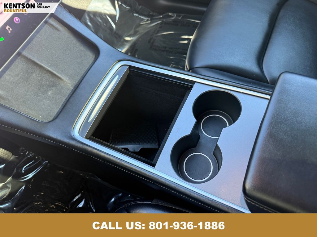 2022 Tesla Model Y Long Range photo 18