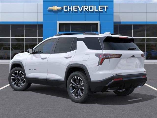 2026 Chevrolet Equinox RS photo 3