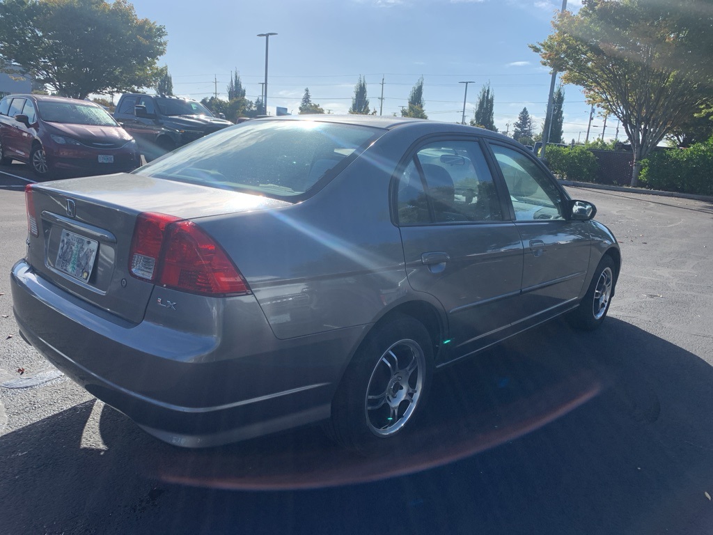 2005 Honda Civic LX photo 2