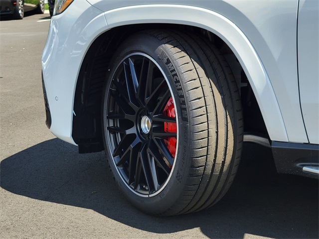 2025 Mercedes Benz GLS 63 AMG 4MATIC photo 32