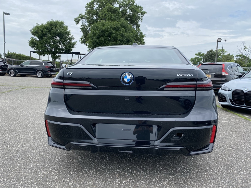 2025 Bmw i7 xDrive60 photo 3