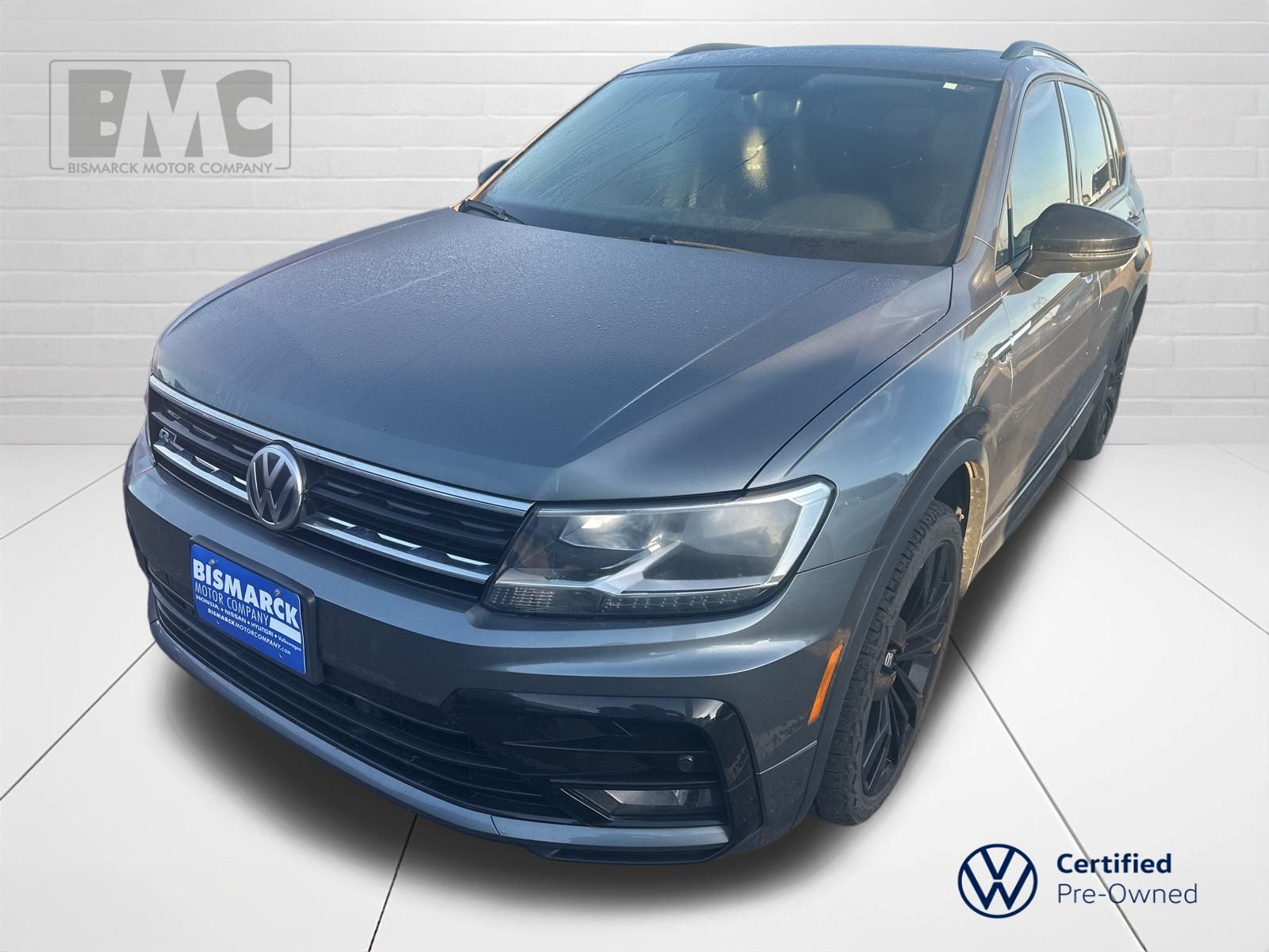 2021 Volkswagen Tiguan SE R-LINE BLACK's photo