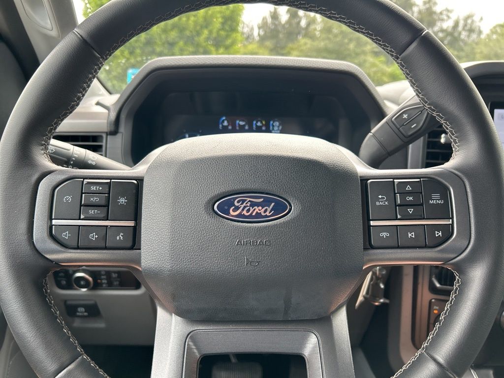 2024 Ford F-150 XLT photo 17