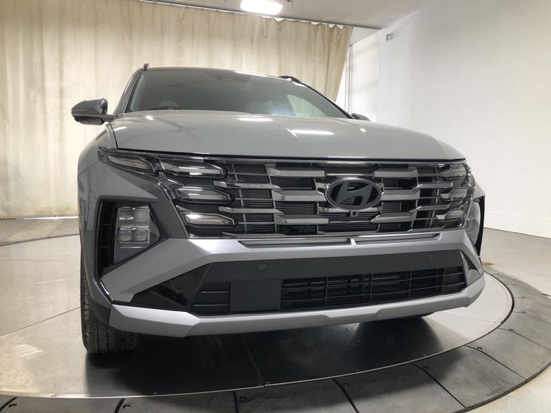 2025 Hyundai Tucson Limited photo 2