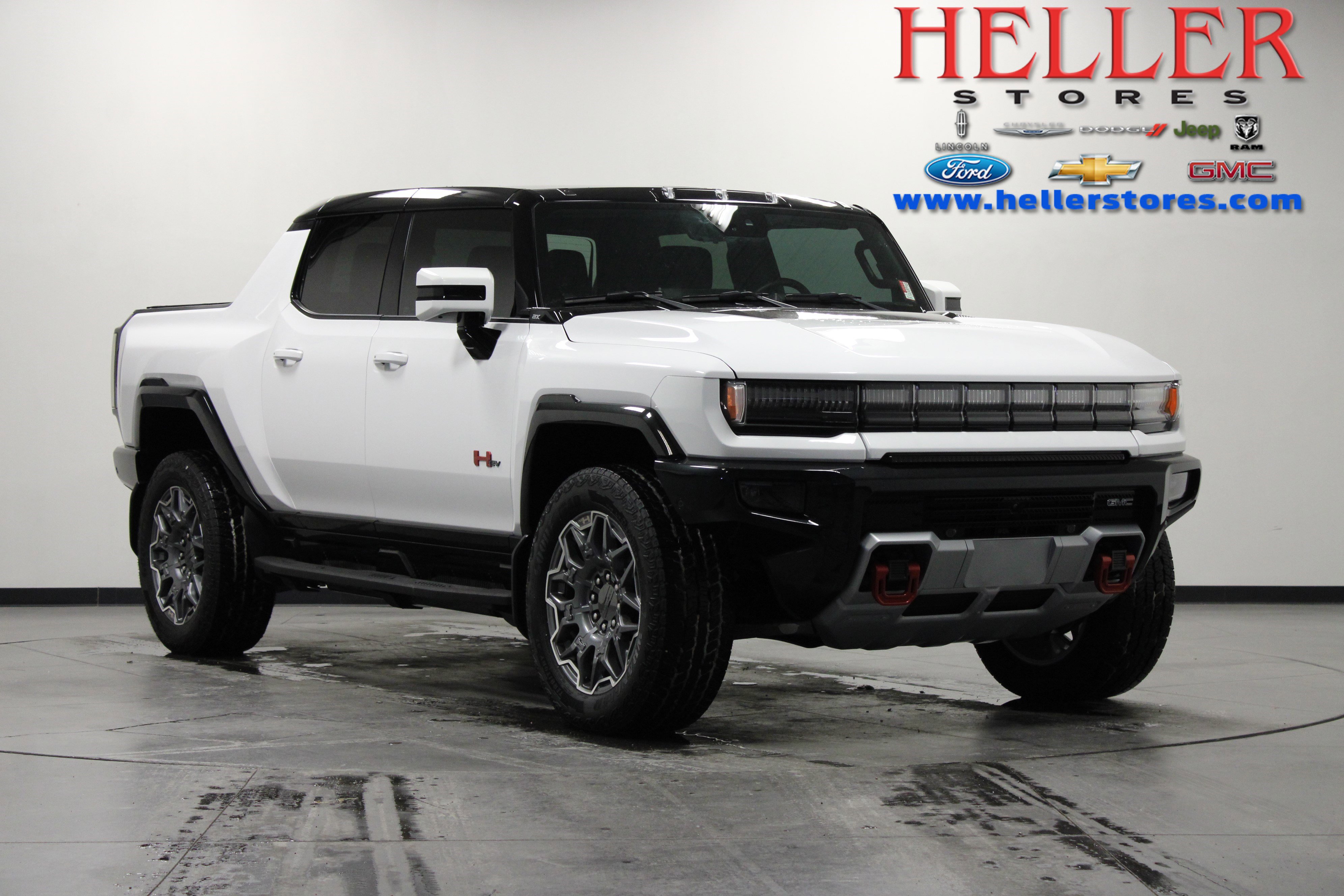 2025 GMC HUMMER EV 2X's photo