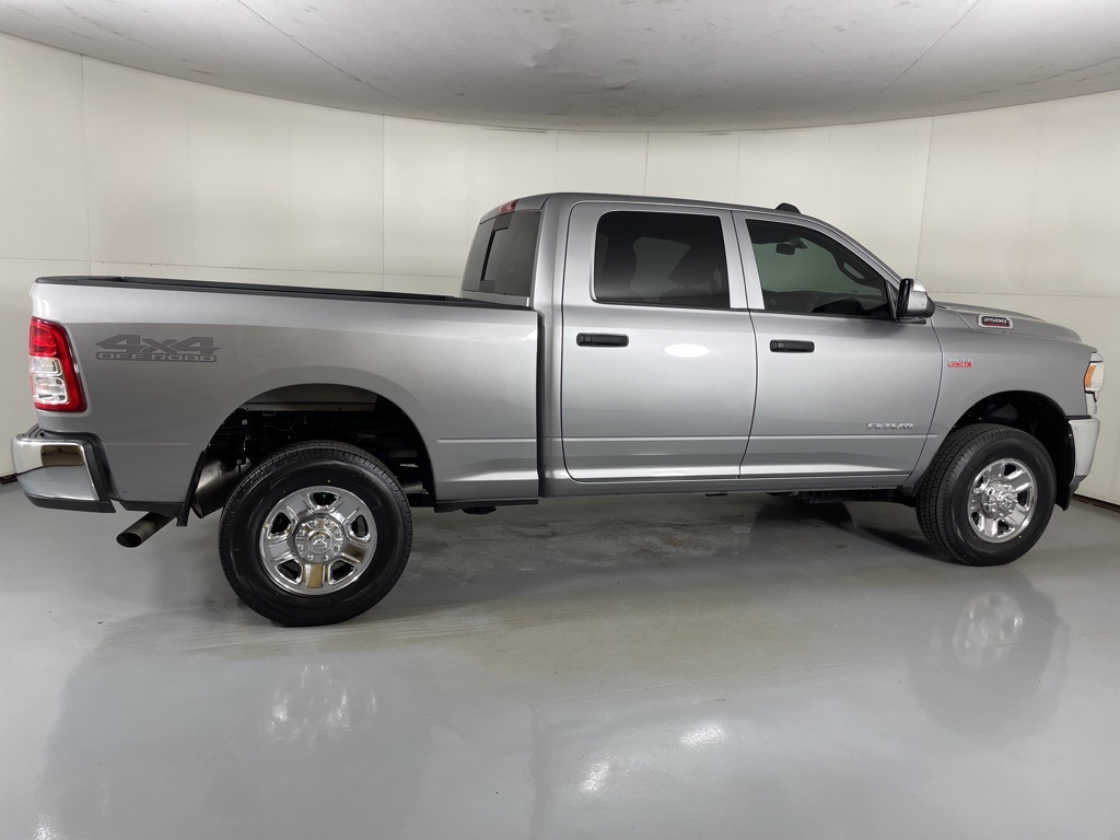 2022 Ram 2500 Tradesman photo 9