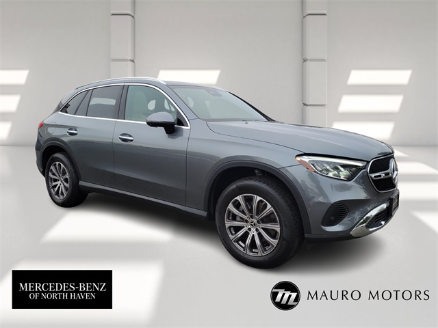 2023 Mercedes-Benz GLC GLC 300's photo