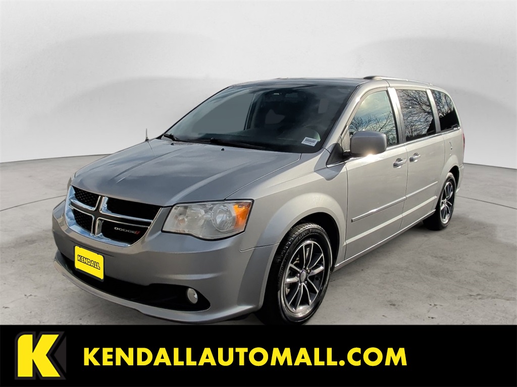 2017 Dodge Grand Caravan SXT's photo
