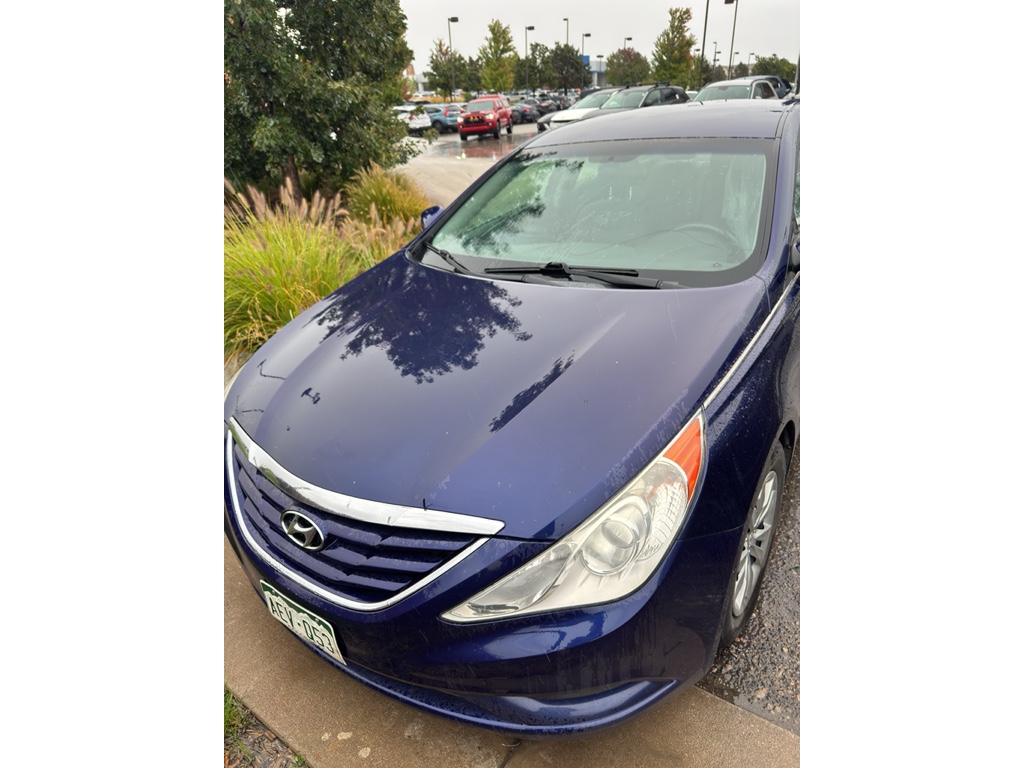 2011 Hyundai Sonata GLS photo 3