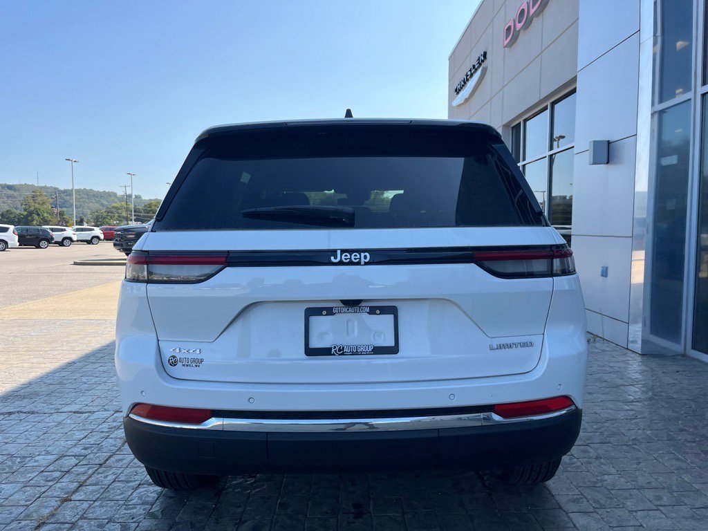 2025 Jeep Grand Cherokee Limited photo 6
