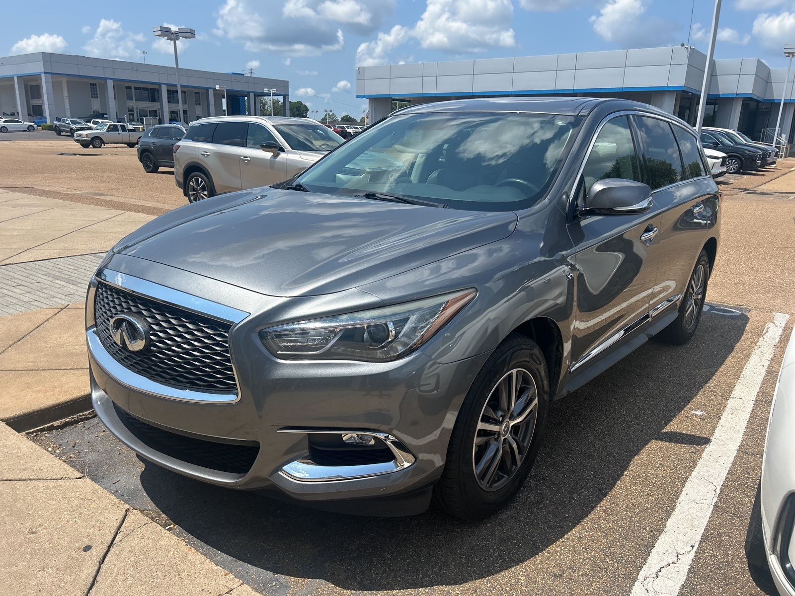 Used 2018 INFINITI QX60 Base with VIN 5N1DL0MM2JC503711 for sale in Jackson, MS