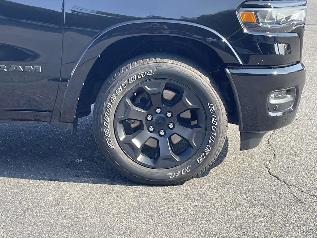 2025 Ram 1500 Big Horn Lone Star photo 12
