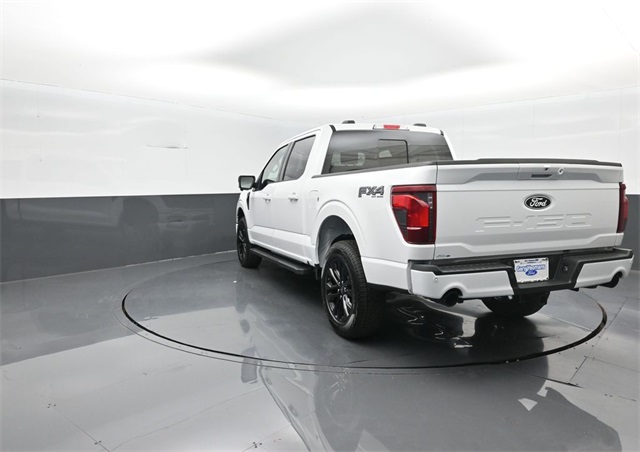 2025 Ford F-150 XLT photo 4