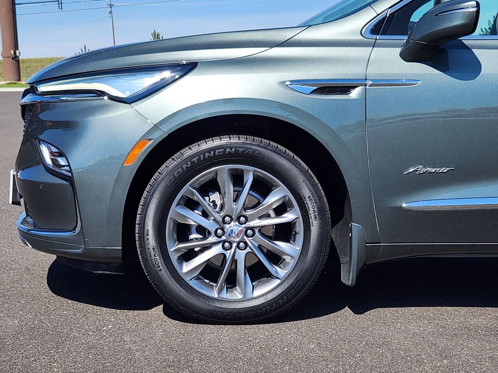2023 Buick Enclave Avenir photo 4