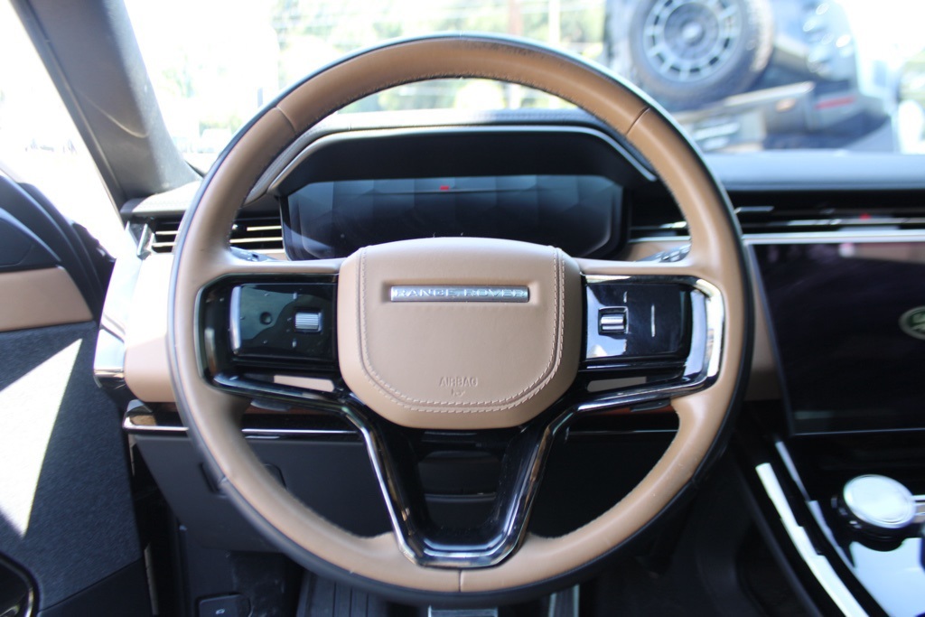 2023 Land Rover Range Rover Sport SE photo 12